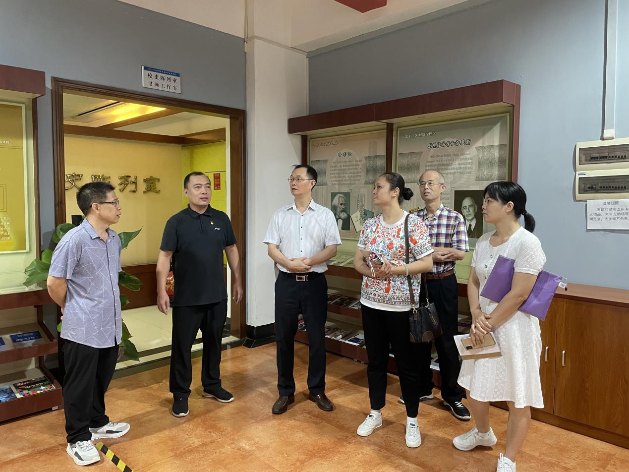 龙洞校区图书馆5