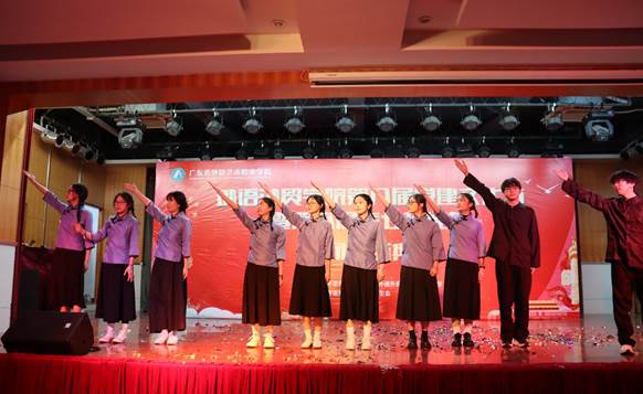 说明: D:\Users\Luoyan\Desktop\12.25双节活动照片\12.25双节活动照片\IMG_2562.JPG