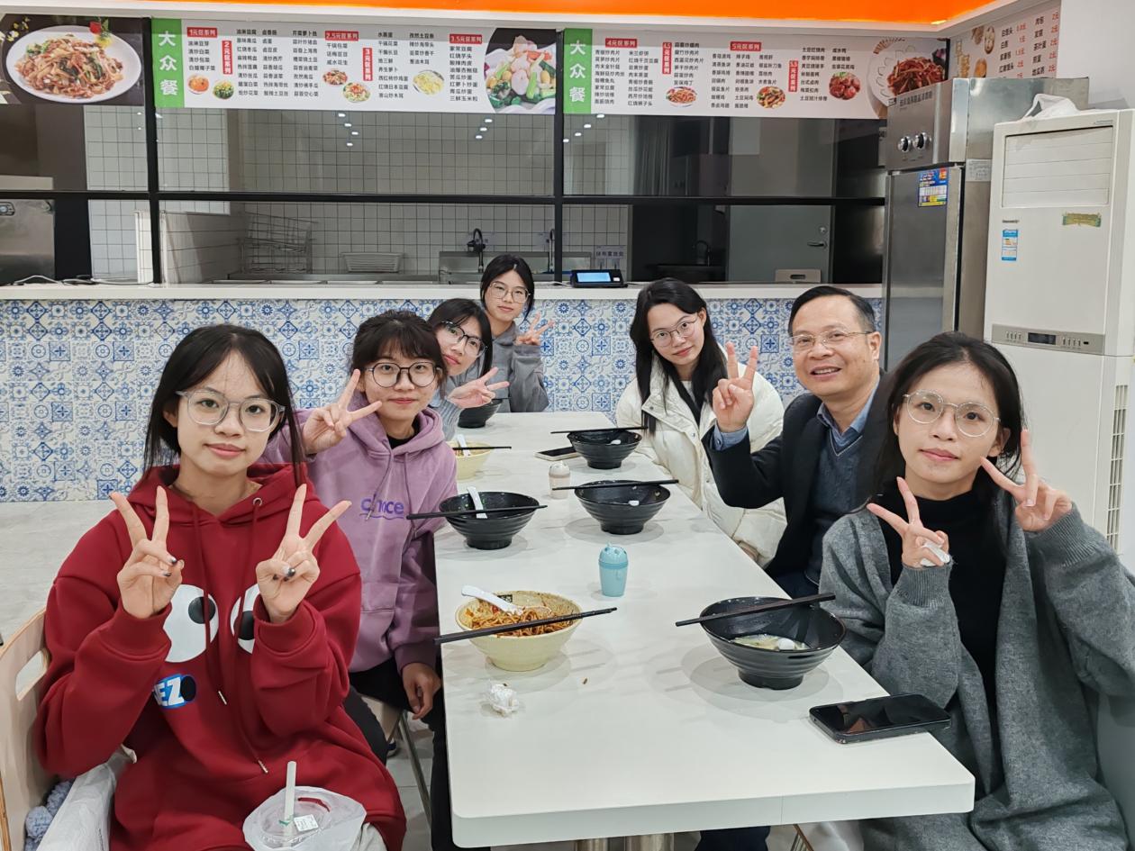 说明: 948095e80870de5e413d47ea72c22c0