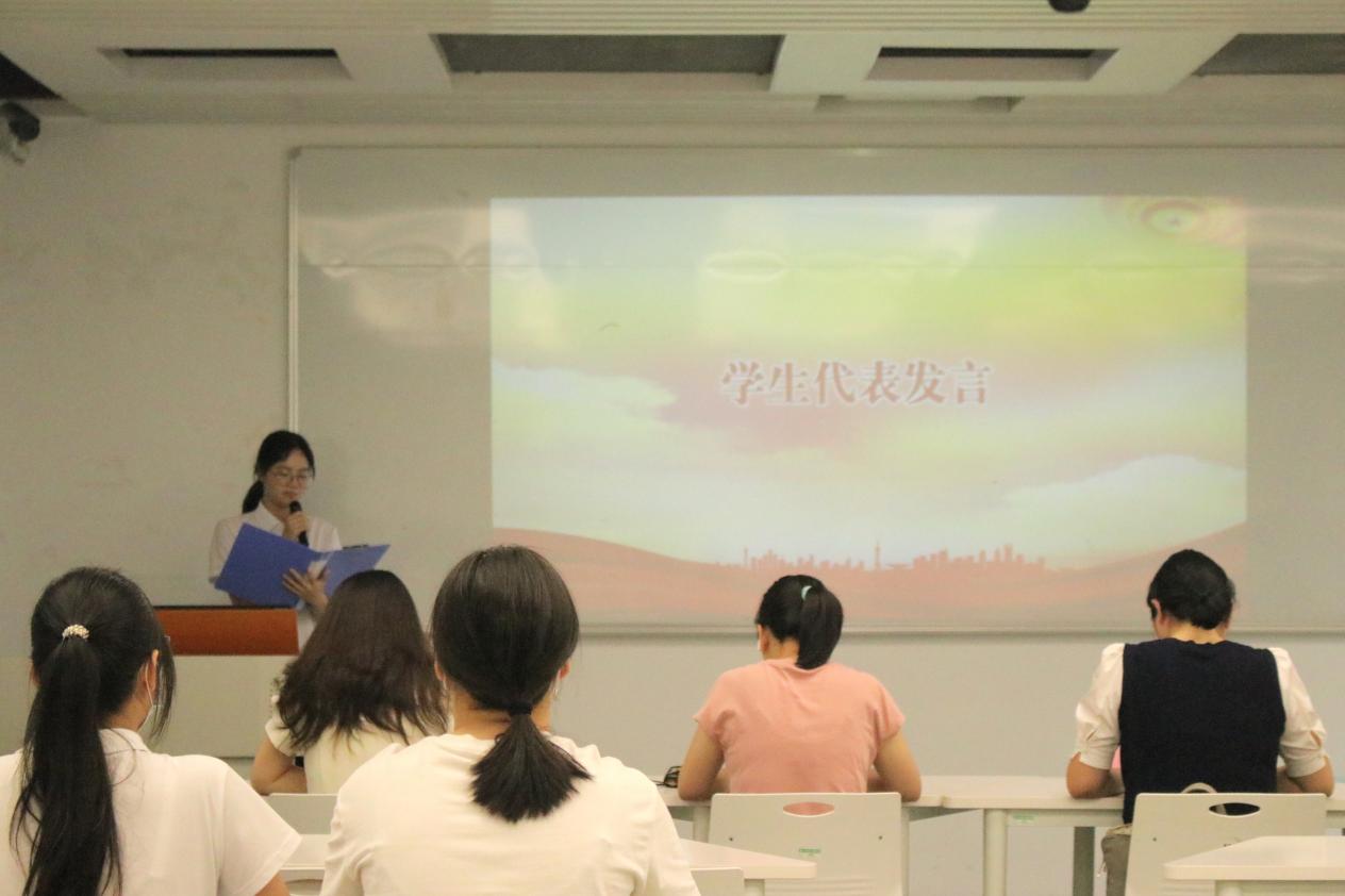 说明: c6b8f739417c0b2a06c5b228840f2ea